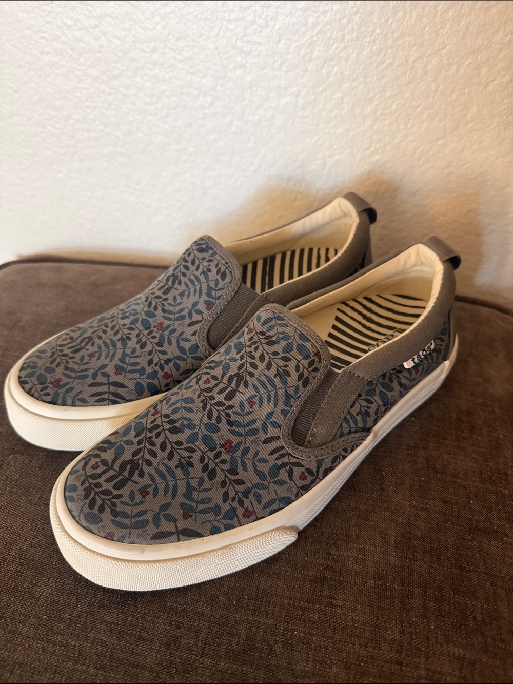 Taos Footwear Olive Green Floral Slip-On Loafers